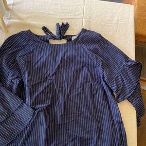 Women’s navy blue a new day blouse